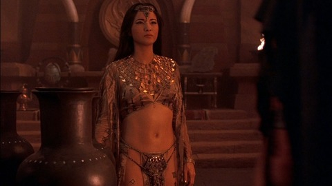 Pic: Kelly Hu in The Scorpion King