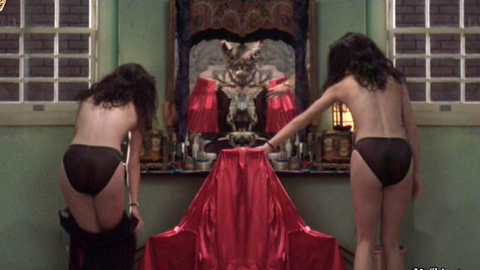 Pic: Emmanuelle Vaugier in The Demon Within