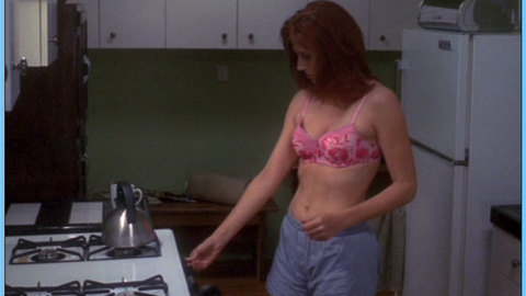 Pic: Kristen Miller in Single White Female 2