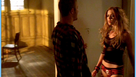 Pic: Isla Fisher in Dallas 362 (2003)