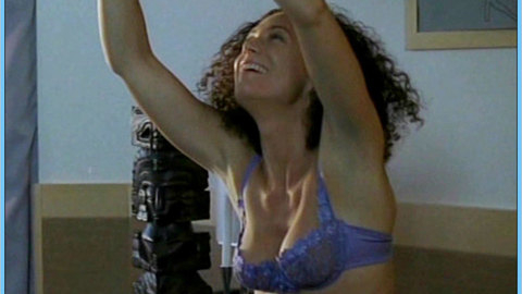 Pic: Barbara Wussow in Mord an Bord (2002)