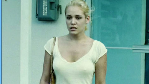 Pic: Agnes Bruckner in Haven