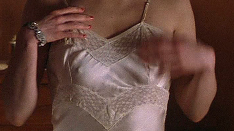 Pic: Idina Menzel in Ask the Dust (2006)