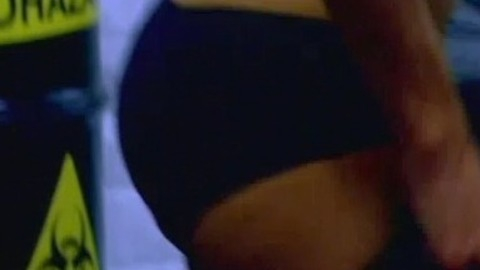 Pic: Mía Maestro in The Strain