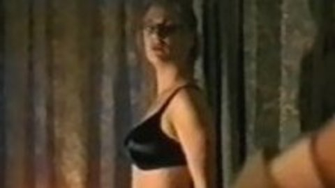 Pic: Eva Haßmann in Pommery und Hochzeitstorte