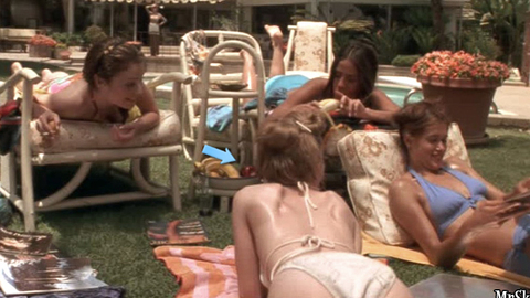 Pic: Alison Lohman in Sex and a Girl