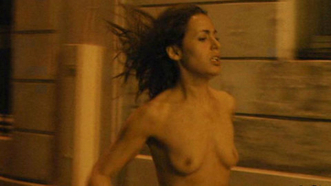 Pic: Irene Montalà in Russian Dolls