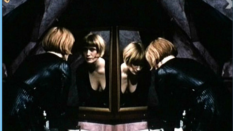 Pic: Claudia Mehnert in Angel Express