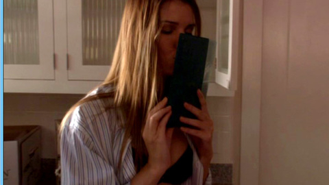 Pic: Ivana Miličević in Her Minor Thing