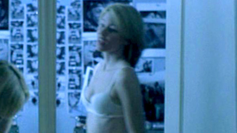 Pic: Elizabeth Banks in Heights (2005)