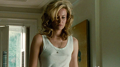 Pic: Elizabeth Banks in Man on a Ledge