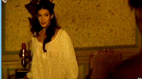 Pic: Mélanie Doutey in Il ne faut jurer de rien