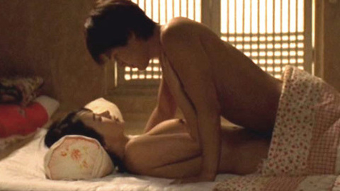Pic: Jeong-hwa Eom in Marriage Is a Crazy Thing