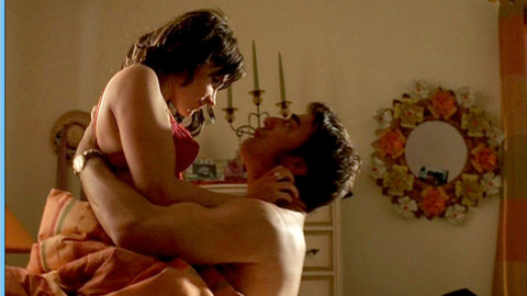 Pic: Dagmara Dominczyk in Bad Apple (2004)