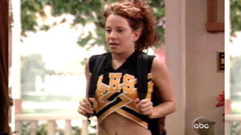 Pic: Amy Davidson in 8 Simple Rules