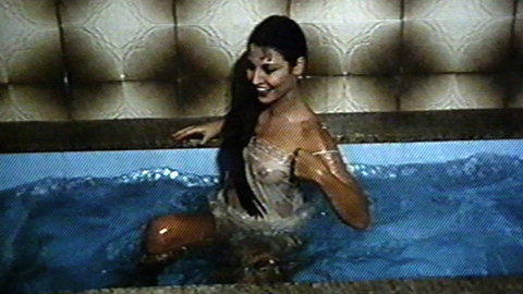 Pic: Amparo Grisales in Casa de muñecas para adultos