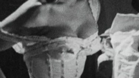 Pic: Silvia Sorrente in Castle of Blood