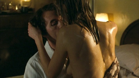 Pic: Rosamund Pike in Fugitive Pieces (2007)