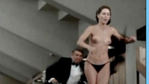 Pic: Lissa Layng in Say Yes