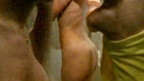 Pic: Tara Killian in Slaughter Studios