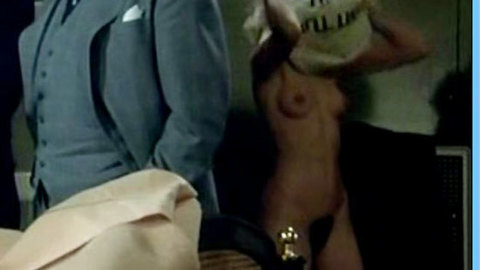 Pic: Muriel Catalá in L' homme pressé