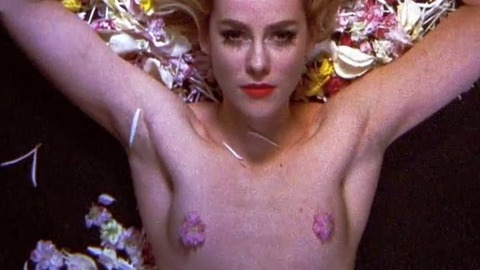 Pic: Jena Malone in The Shoe - Dead Rabbit Hopes