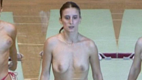 Pic: Claudia Presecan in Gold Bird