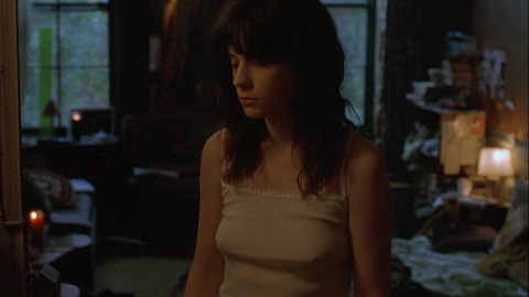 Pic: Zooey Deschanel in Winter Passing