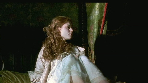 Pic: Émilie Dequenne in Brotherhood of the Wolf