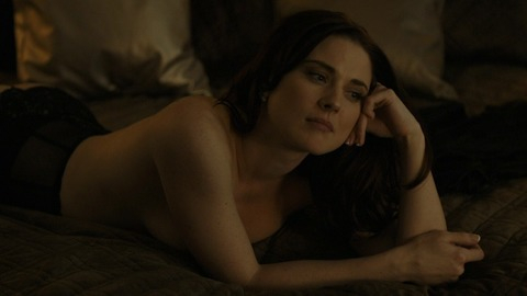 Pic: Alexandra Breckenridge in Zipper