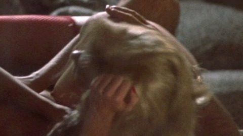 Pic: Victoria Bastel in Romeo Is Bleeding
