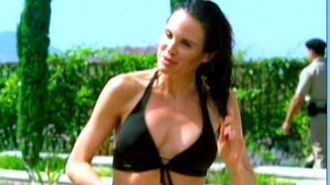 Pic: Tia Texada in The Unit