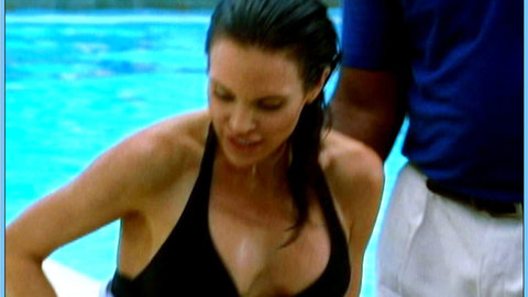 Pic: Tia Texada in The Unit