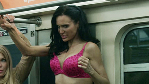 Pic: Tia Texada in The Amazing Spider-Man