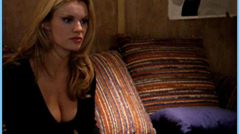 Pic: Nichole Hiltz in The Shield (2002-2007)
