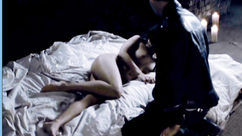 Pic: Anna Bertheau in Wie Feuer und Flamme