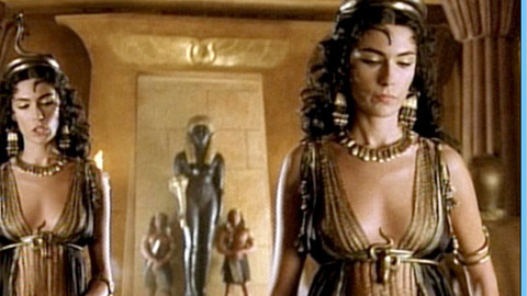 Pic: Anna Valle in Augustus (2003)