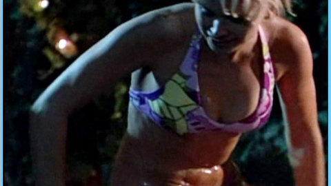 Pic: Sonya Salomaa in Ties That Bind