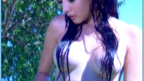 Pic: Maui Taylor in Maui: Sex Goddess
