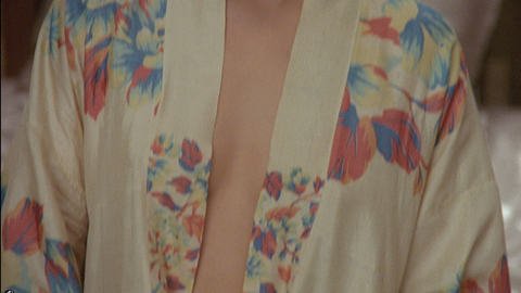 Pic: Alexandra Powers in Rising Sun