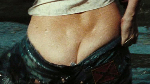 Pic: Sheri Moon Zombie in The Devil's Rejects