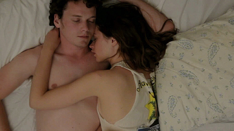 Pic: Felicity Jones in Like Crazy