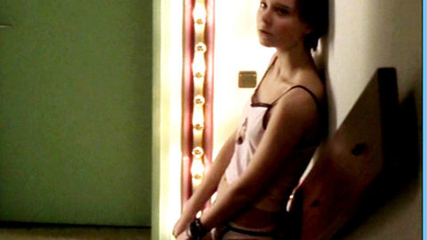 Pic: Nadja Bobyleva in Das verflixte 17. Jahr (2002)