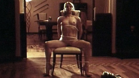 Pic: Stephanie Jacquinot in Suite 16