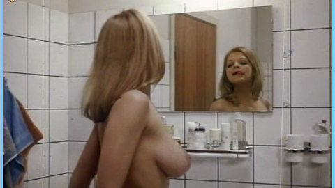 Pic: Helli Louise in Daddy, Darling