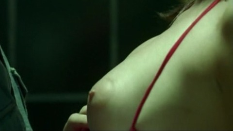 Pic: Paz de la Huerta in 5up 2down