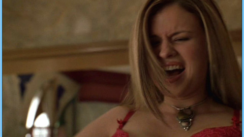 Pic: Valeria Andrews in Just Married (2003)