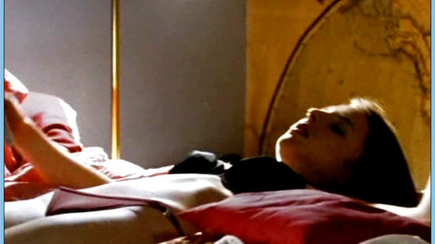 Pic: Shira Fleisher in Honolulu (2001)