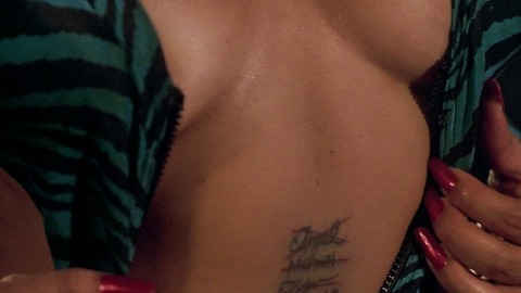 Pic: Evelyn Guerrero in Nice Dreams