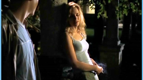 Pic: Julia Dietze in Die Stimmen